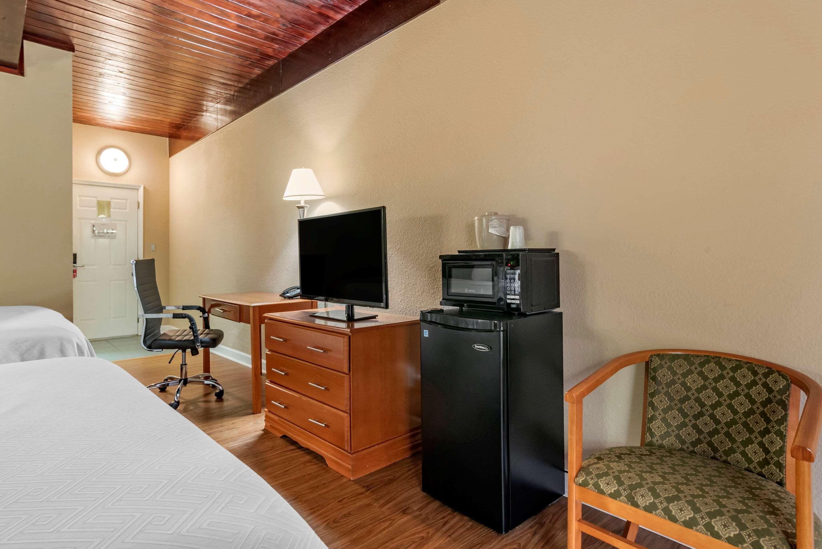 Econo Lodge Tallahassee Near Capital -University Exteriér fotografie
